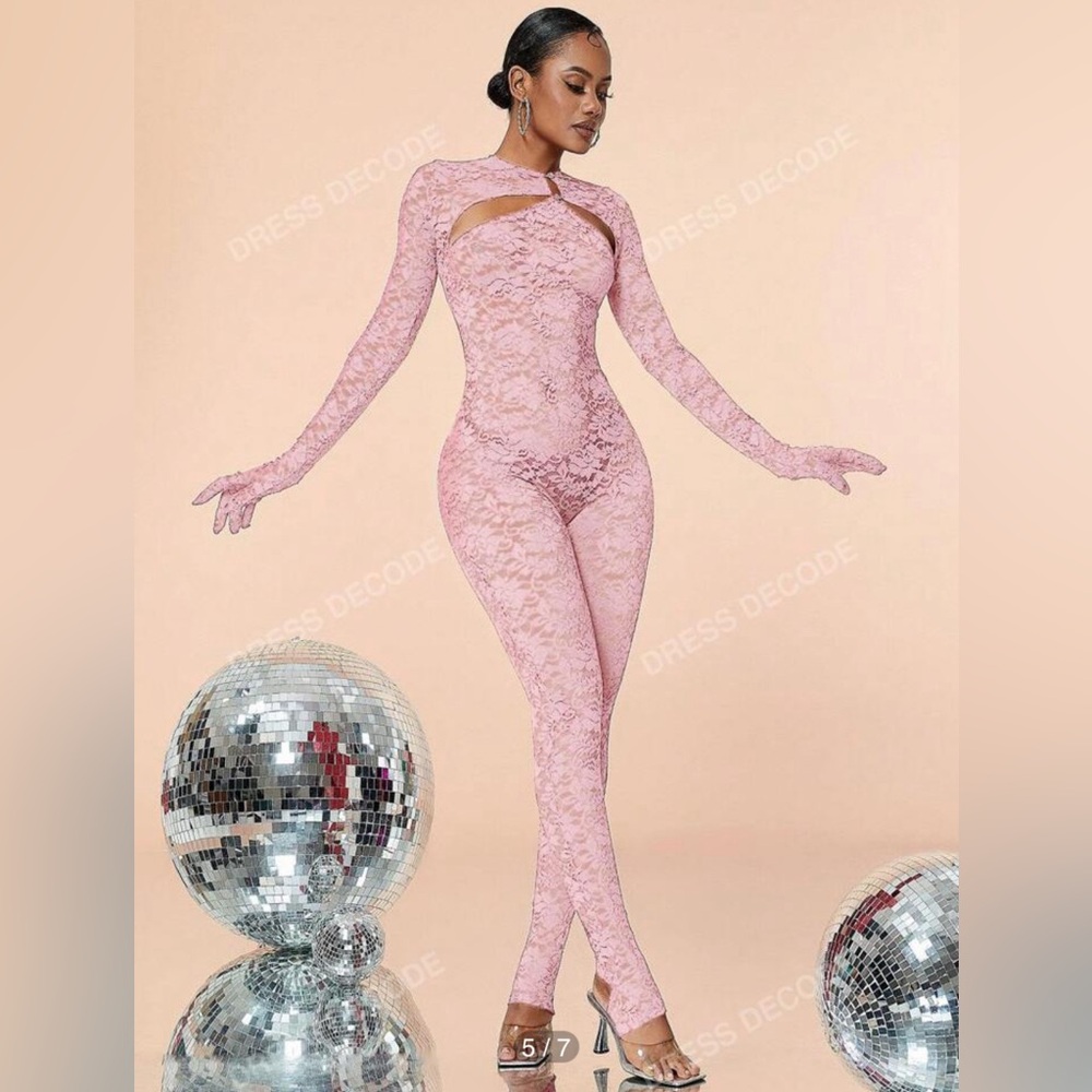 Women’s Pink Lace Long-Sleeve Jumpsuit